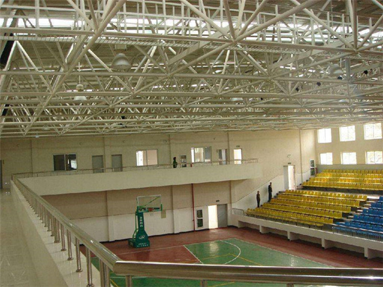 博尔塔拉蒙古自治州体育看台网架工程